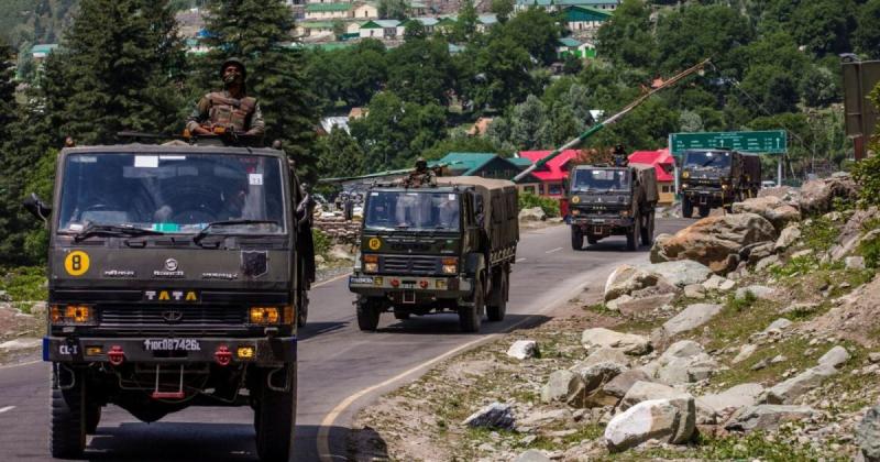 Згідно з інформацією ЗМІ, китайські війська здійснили просування на десятки кілометрів через індійський кордон. (фото)