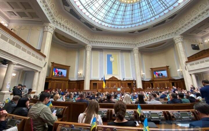 Парламент ухвалив рішення про звільнення міністра стратегічної промисловості Камишіна.