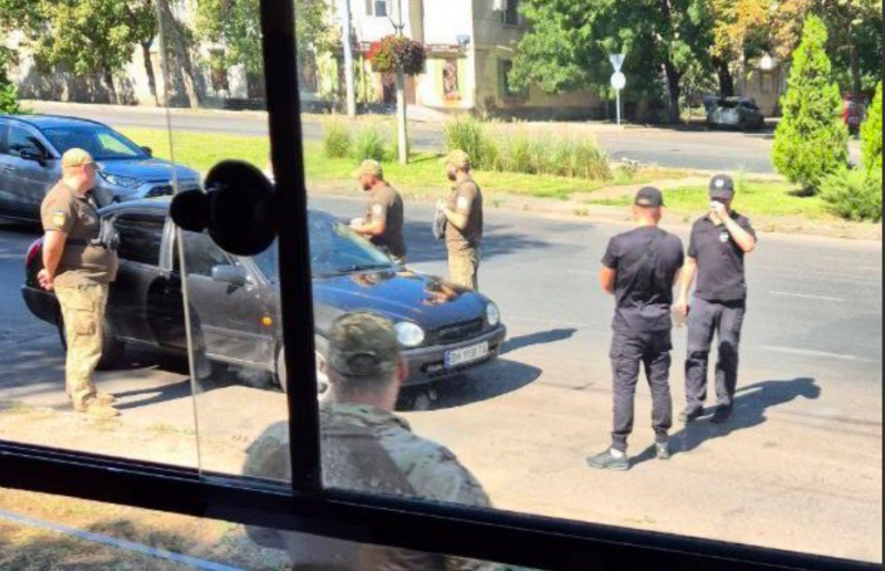 Конфіскація майна ухильників: які наслідки чекають на власність, зареєстровану на ім'я дружини?