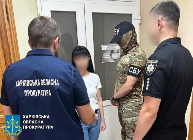 В Купʼянському районі виявлено нових колаборантів: дві жінки свідомо допомагали агресору.