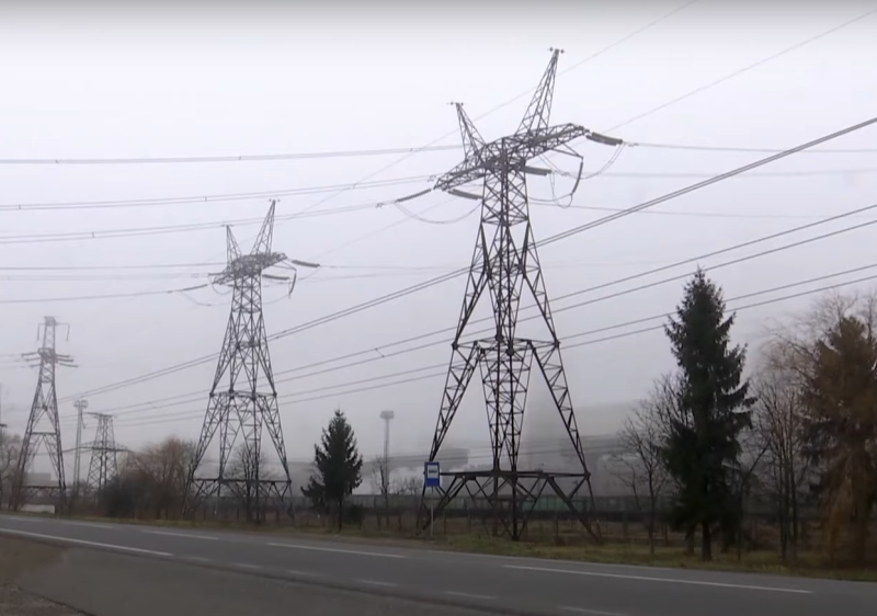 Світло незабаром знову буде відключатися: спеціаліст озвучив сроки відновлення графіків електропостачання.