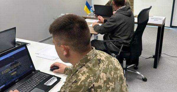 В Польщі стартував процес набору добровольців для Українського легіону.