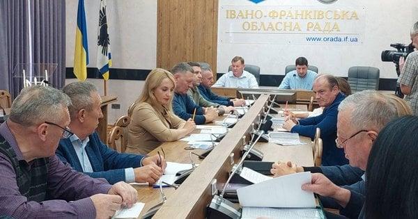 У Прикарпатському регіоні було закрито обласний центр, що надає соціальну підтримку дітям і сім'ям.