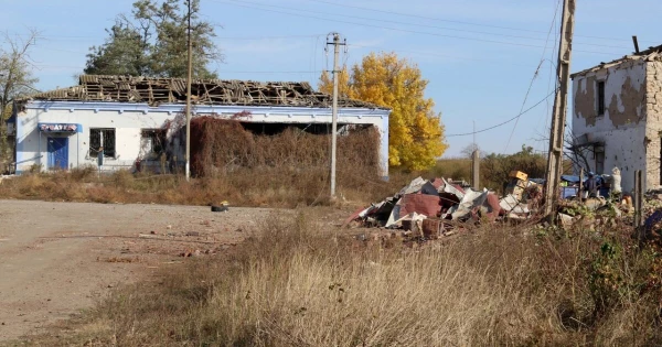 Шведський уряд виділить 7,6 мільйона гривень на відновлення села в Херсонській області, повідомив посол.